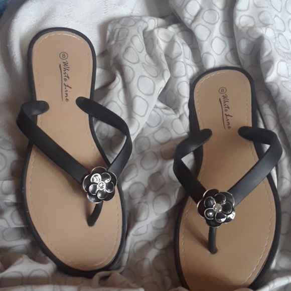 White Line sandals - Picture 6 of 6